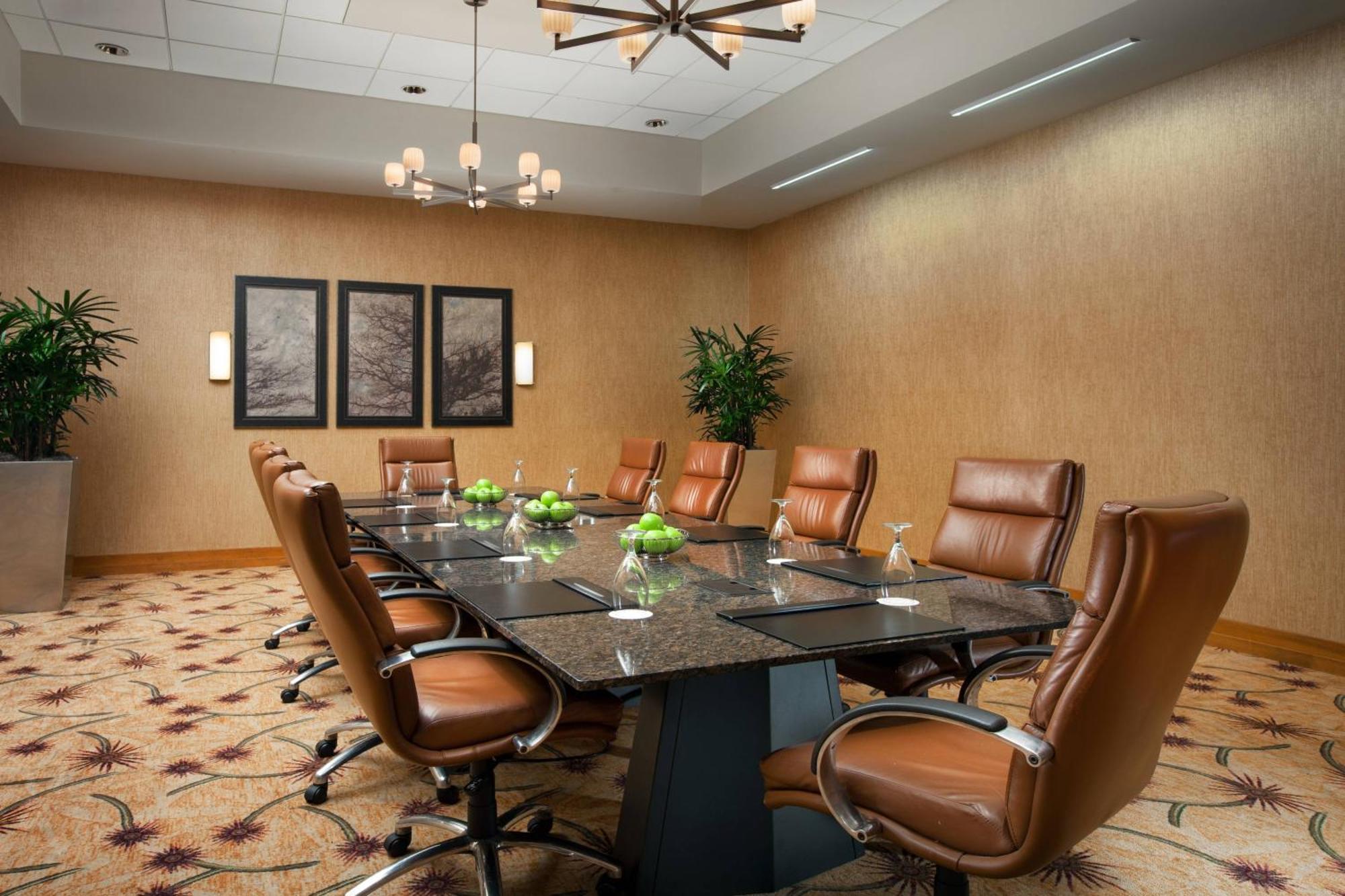 The Westin At The Domain 4*